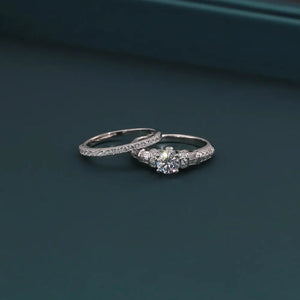 Stunning 2 Carat Round Brilliant-Cut CZ Engagement Ring Set in 925 Sterling Silver – Elegant Two-Tier Stackable Design for Proposals & Anniversaries.