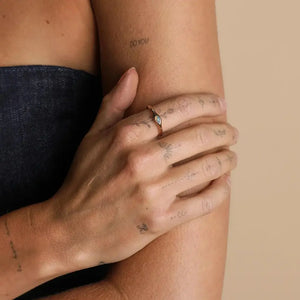 Stunning Gold Opal Cocktail Ring - Elevate Your Elegance.