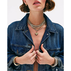 Versatile Love Link Multiway Accessory.