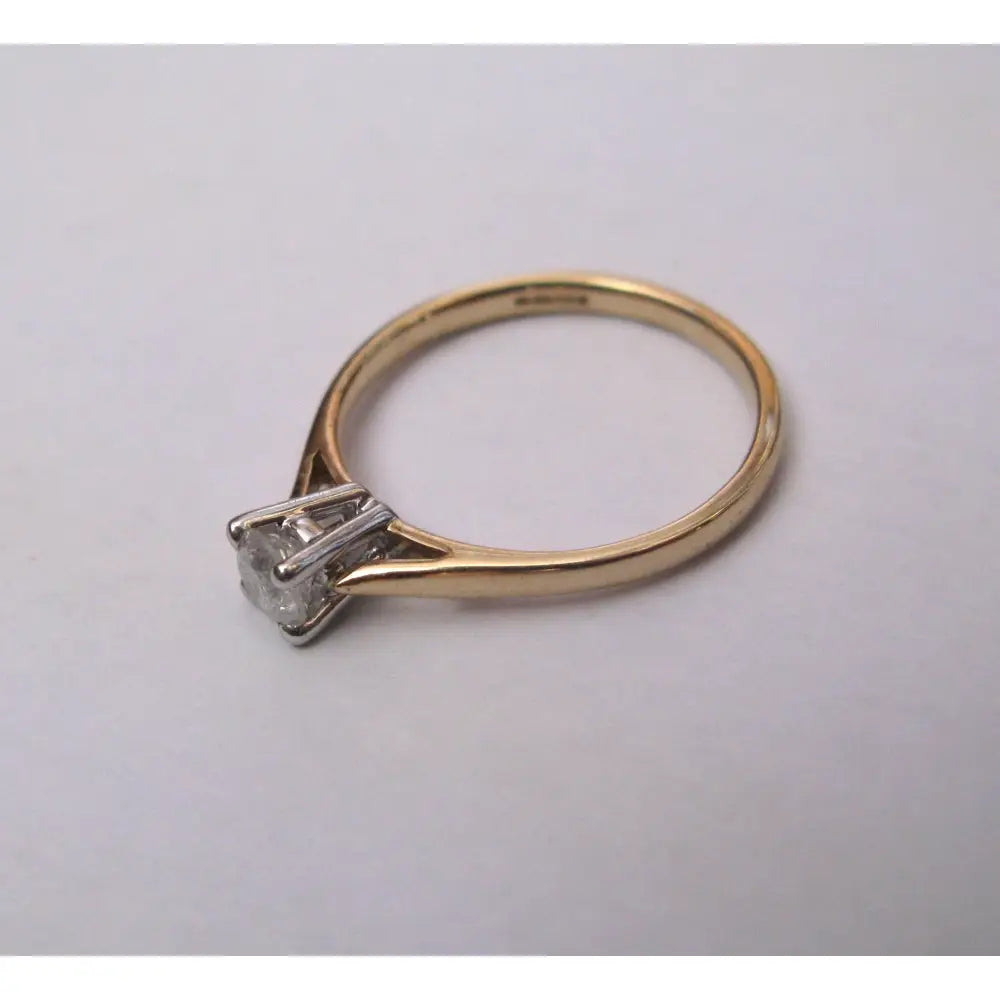 0.25Ct Diamond Solitaire 9Ct Gold Ring Cathedral Style
