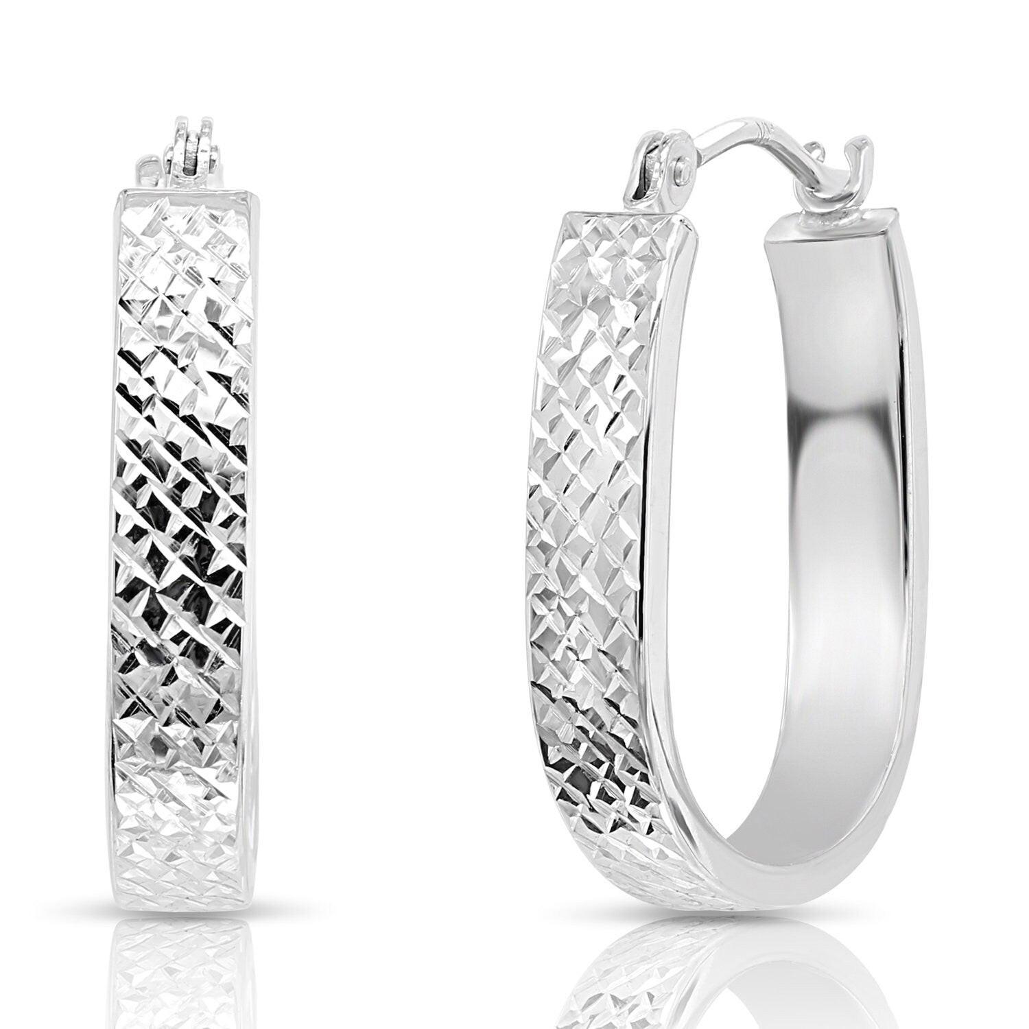 Stunning 14K Gold Diamond-Cut Oval Hoop Earrings with Hand Engraved Design - Luxurious U-Shape Hoops.