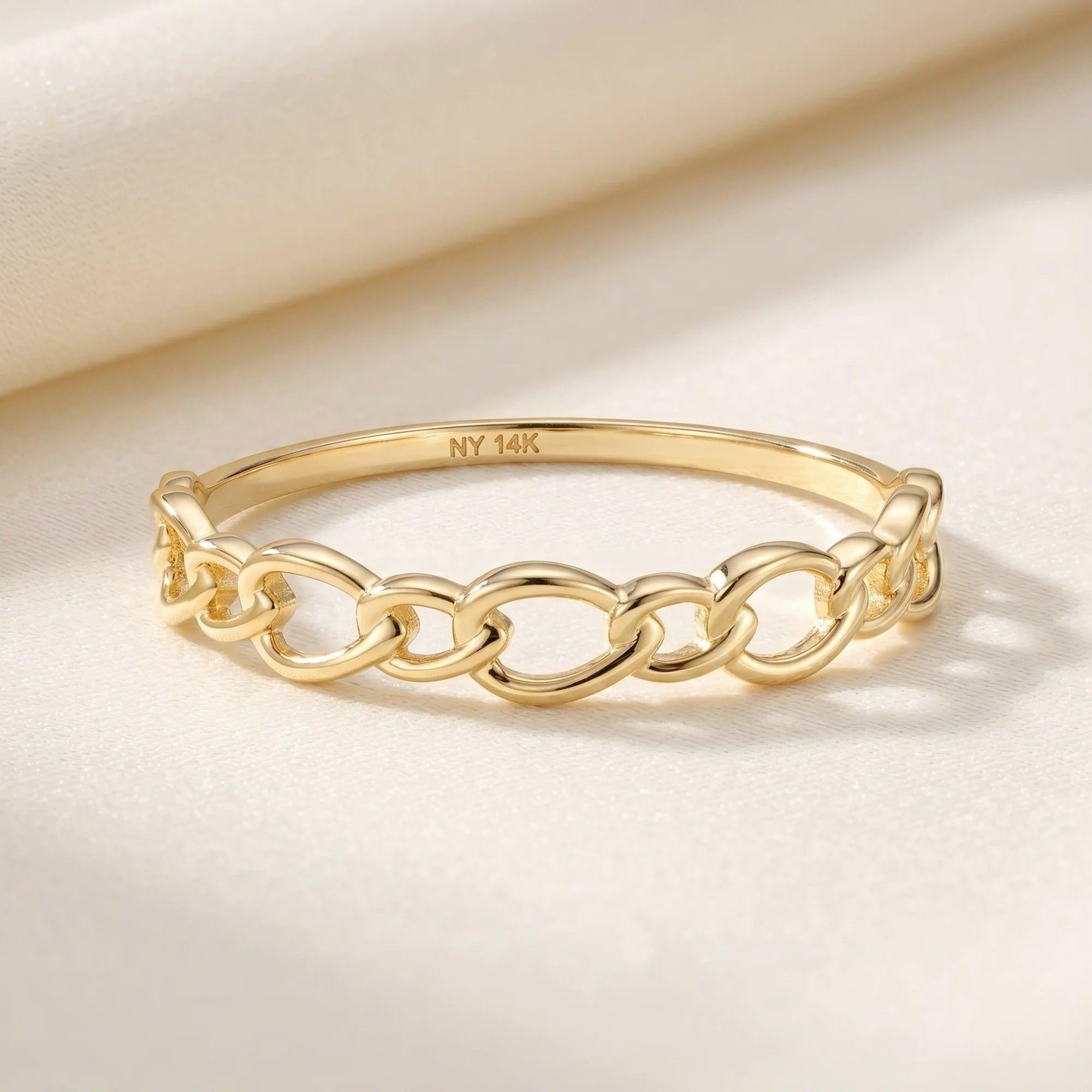 Dainty 14K Yellow Gold Cuban Link Ring – Elegant Chain Style for Everyday Luxury and Perfect Gift for Her.