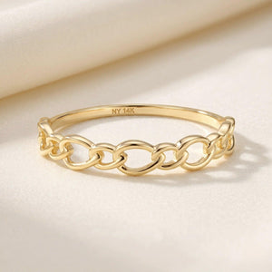 Dainty 14K Yellow Gold Cuban Link Ring – Elegant Chain Style for Everyday Luxury and Perfect Gift for Her.