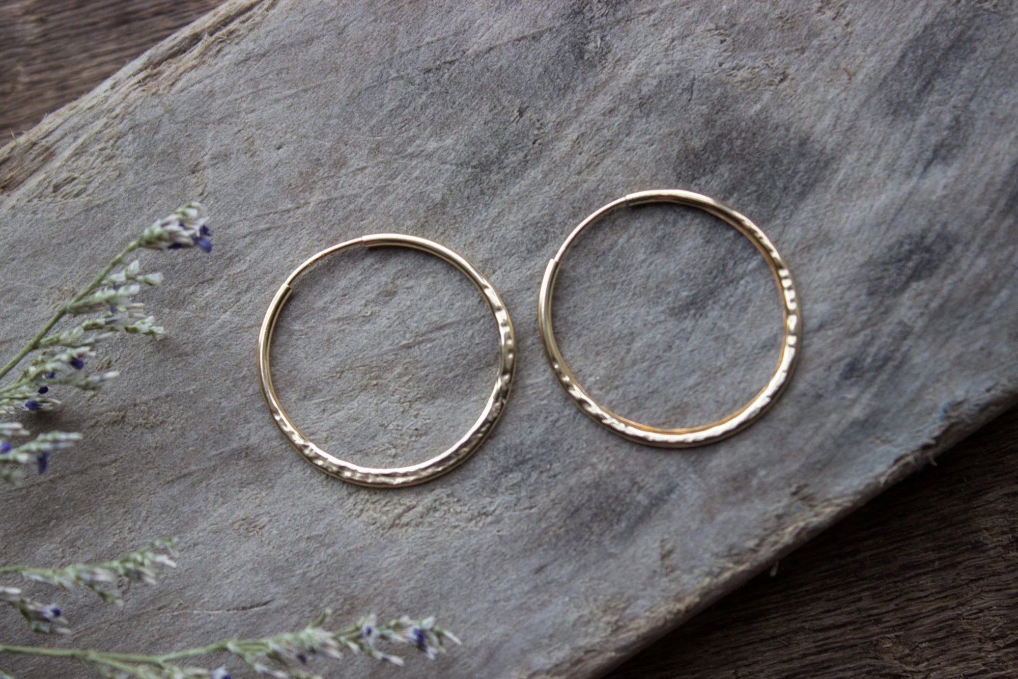 Hammered Gold Hoop Earrings, Textured Small Gold Earring Hoops, Medium 14K Gold Filled Simple Hoops, Hand Forged 25Mm - #04AE-05-043