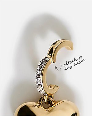 Elegant Pearl Charm for Every Occasion.