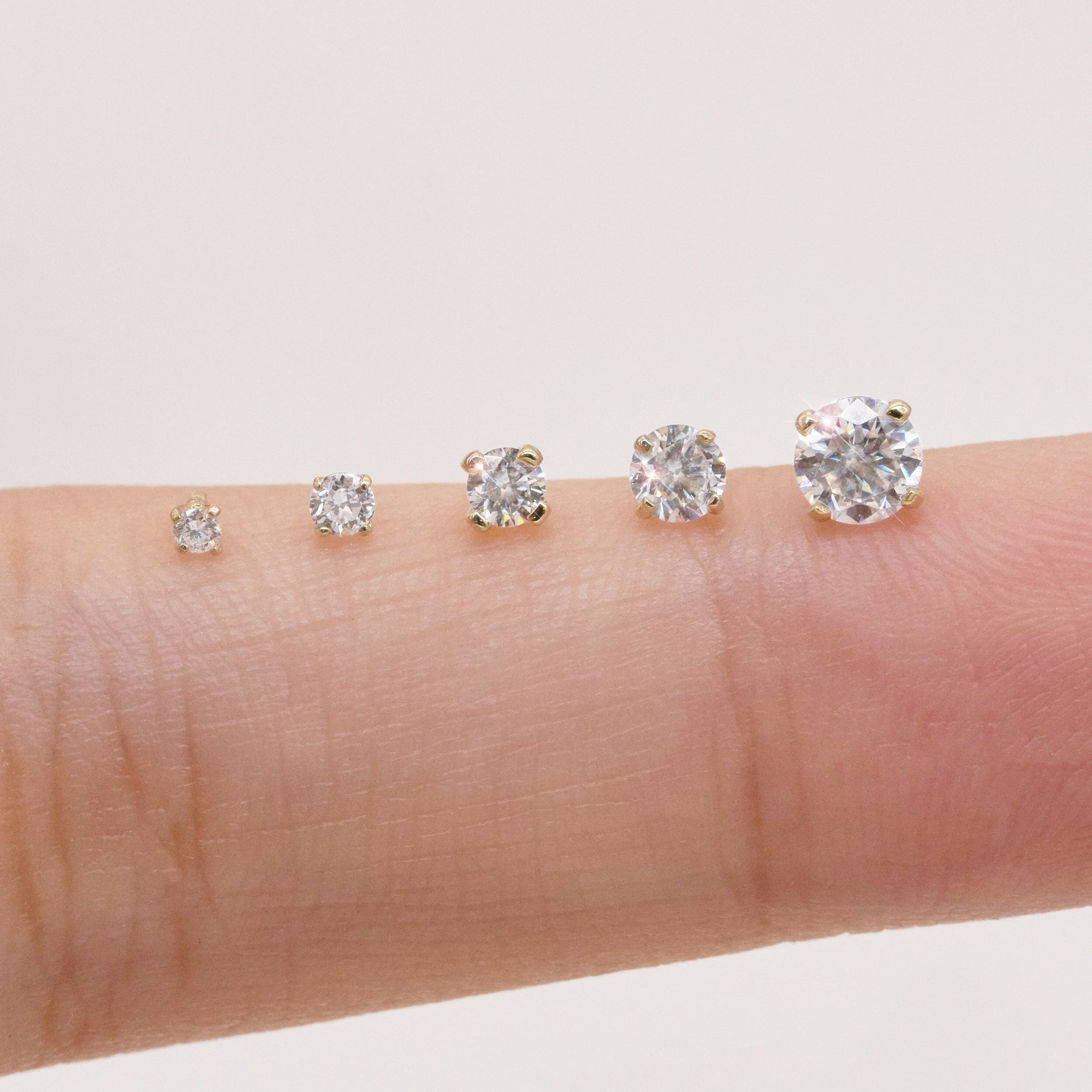 14K Solid Gold Solitaire Diamond Cartilage Earring Labret Flat Back Moissanite Tragus Internal Threaded Helix Piercing Conch Nose Stud