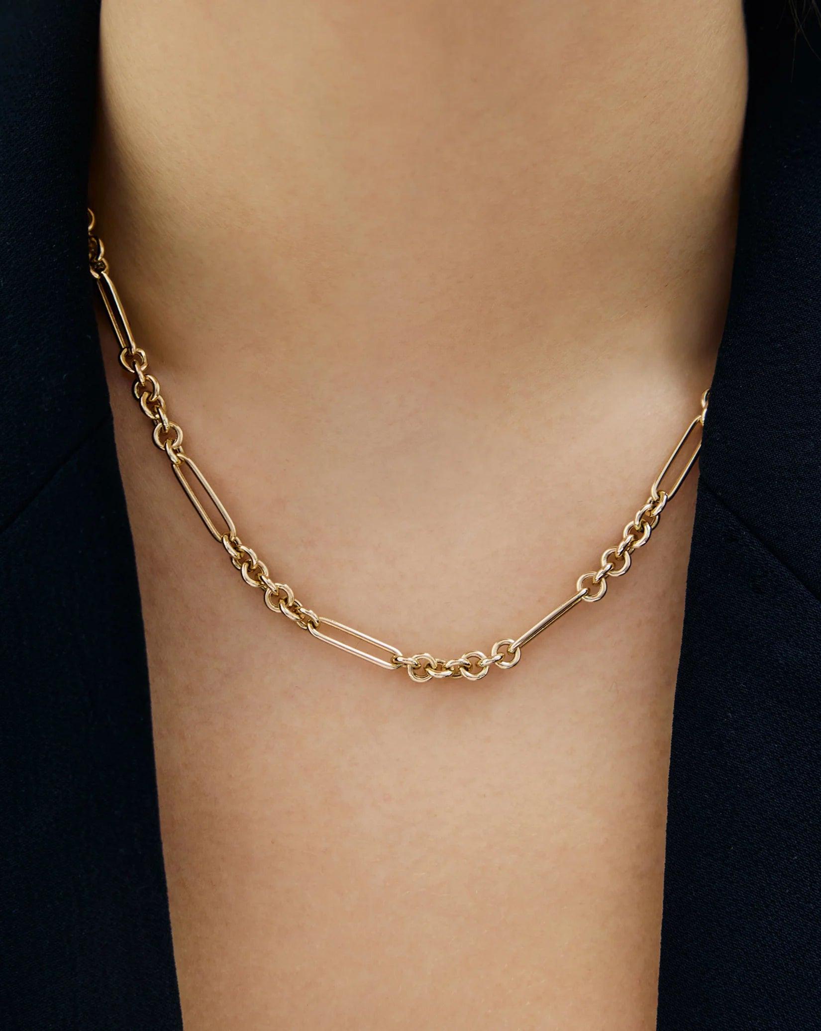 Elegant Mixed Link Chain Necklace for Effortless Style.