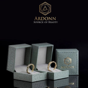 Diamond Pavé Set round Earrings, Stud Earrings, Diamond Earrings, Modern Earrings