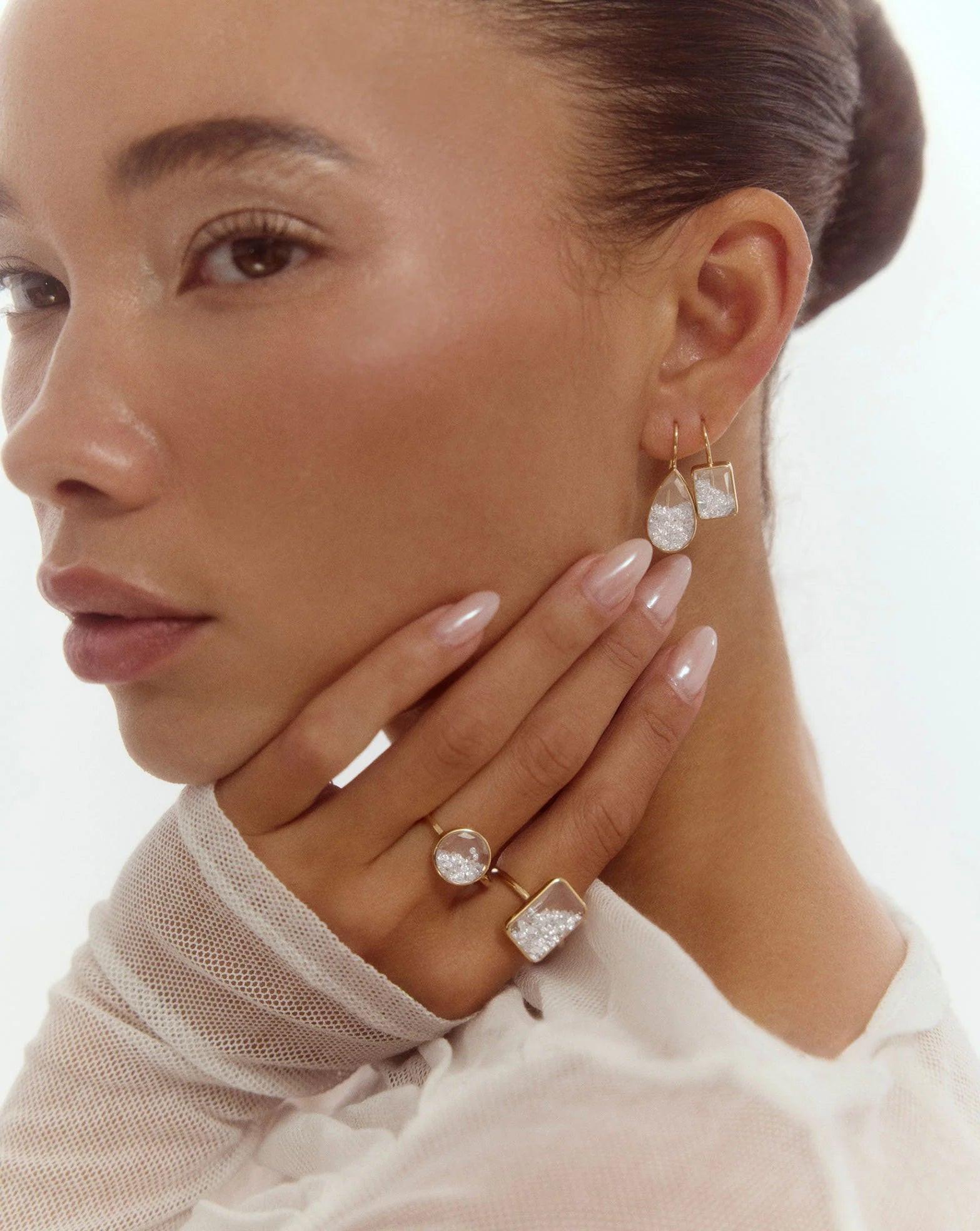 Stylish Shaker Pear Drop Earrings for Effortless Elegance.