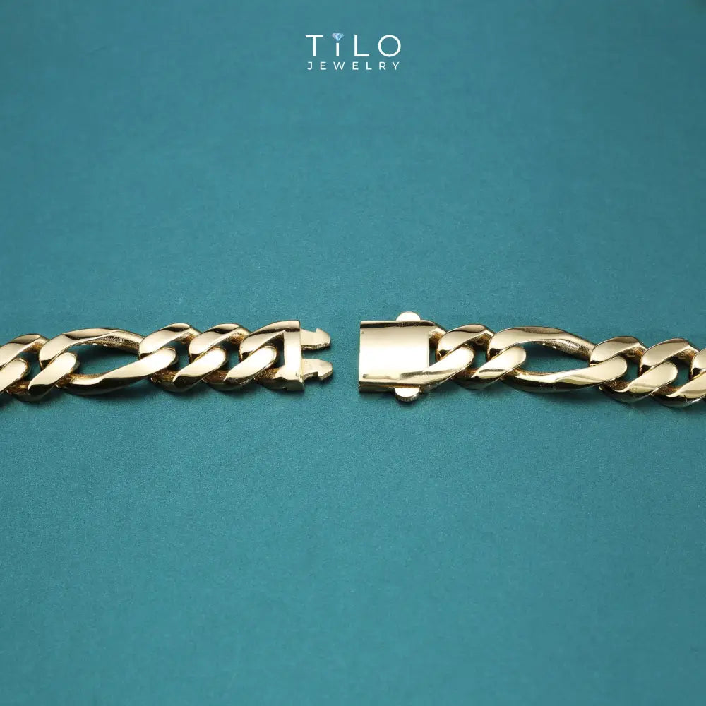 14K Yellow Gold Figaro Link Chain Bracelet, Sizes 7.25In-8.25In
