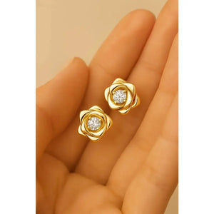 18Ct Gold Stud Earrings: 11Mm Floral Design in Luxury Gift Box Included