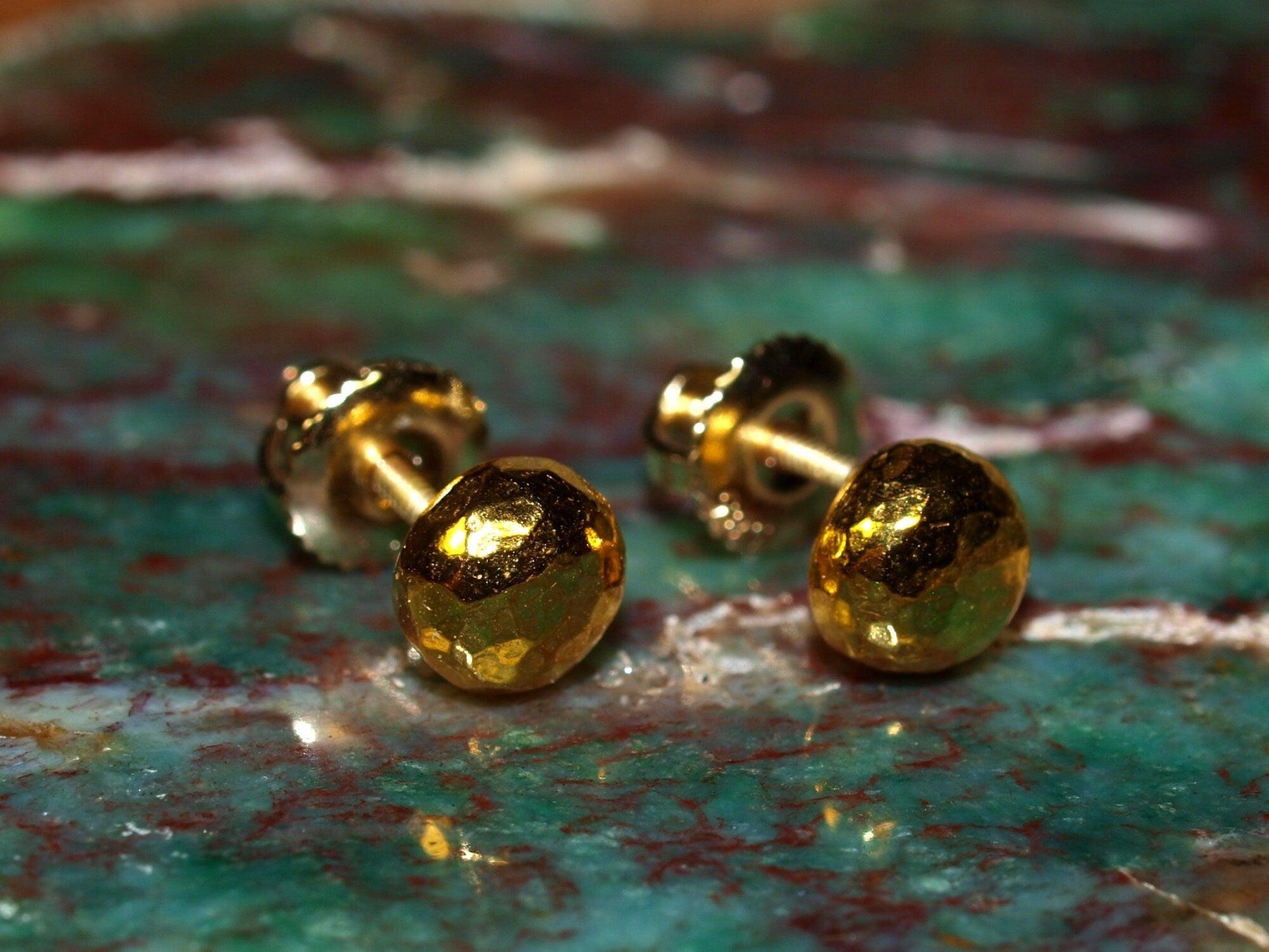 Elegant 24K Solid Gold Hammered Ball Stud Earrings - 5mm Threaded Design.
