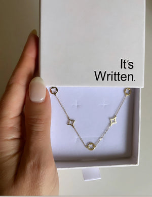 9Ct Solid Gold Clover Charm Bracelet • Minimalist Dainty Band