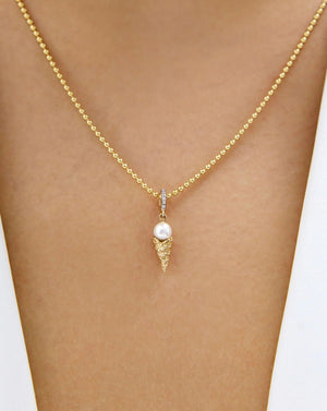 Irresistible Gelato Charm for Sweet Moments.