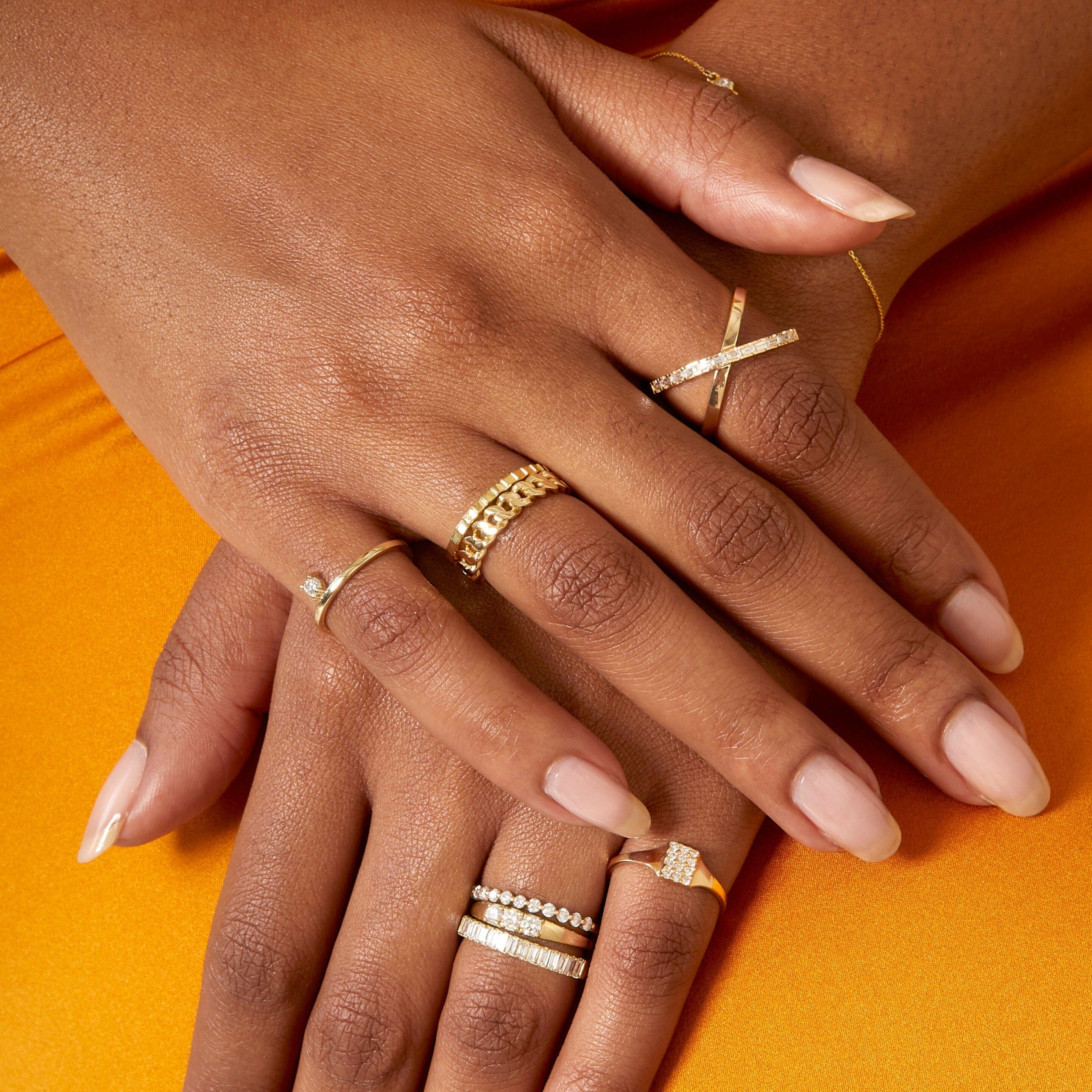 Mini Infinity Ring NikNenz™ Premium Gold & Diamonds