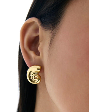 Elegant Nautilus Shell Earrings for a Coastal Chic Look.