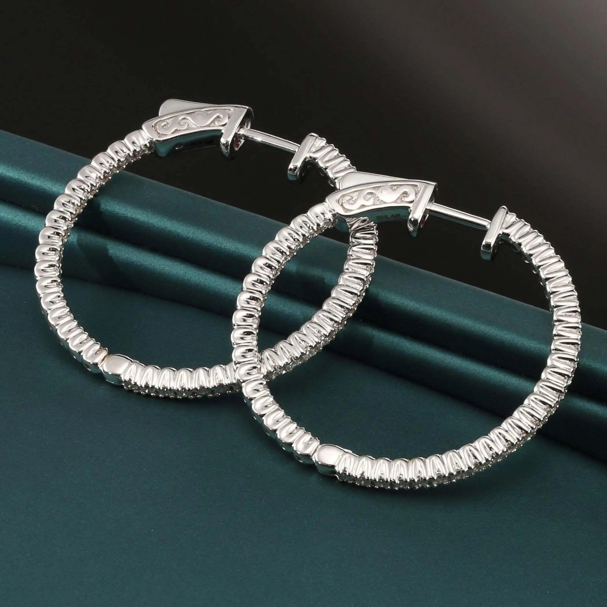 Stunning 14K White Gold Diamond Hoop Earrings – 0.80 Carats of Elegance.