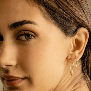 14K Gold Dainty 20mm Hoop Earrings - Elegant Ferkos Fine Jewelry Gift for Her.
