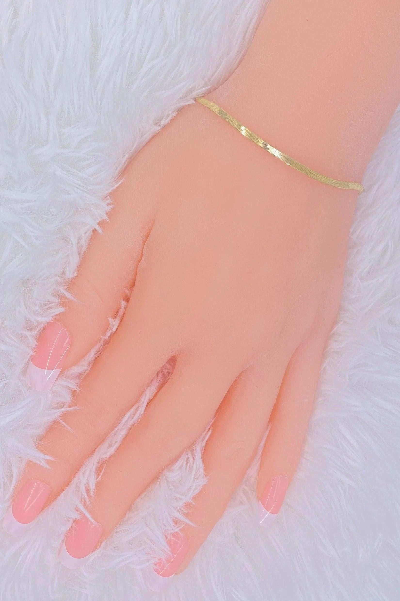 Stunning 14K Solid Gold Herringbone Bracelet - Elegant 2.5mm Italian Liquid Link Design for Women.