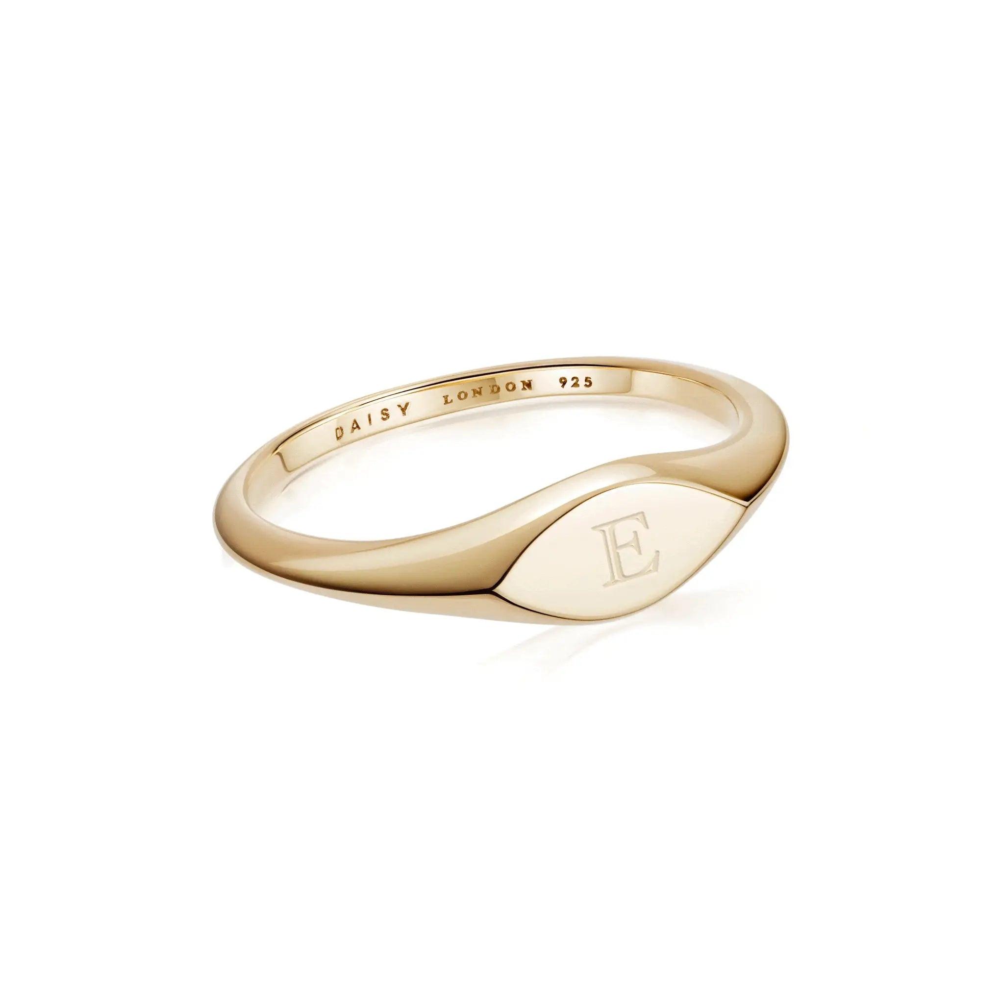 Elevate Your Style with the Estée Lalonde 18Ct Gold Plated Mini Signet Ring.