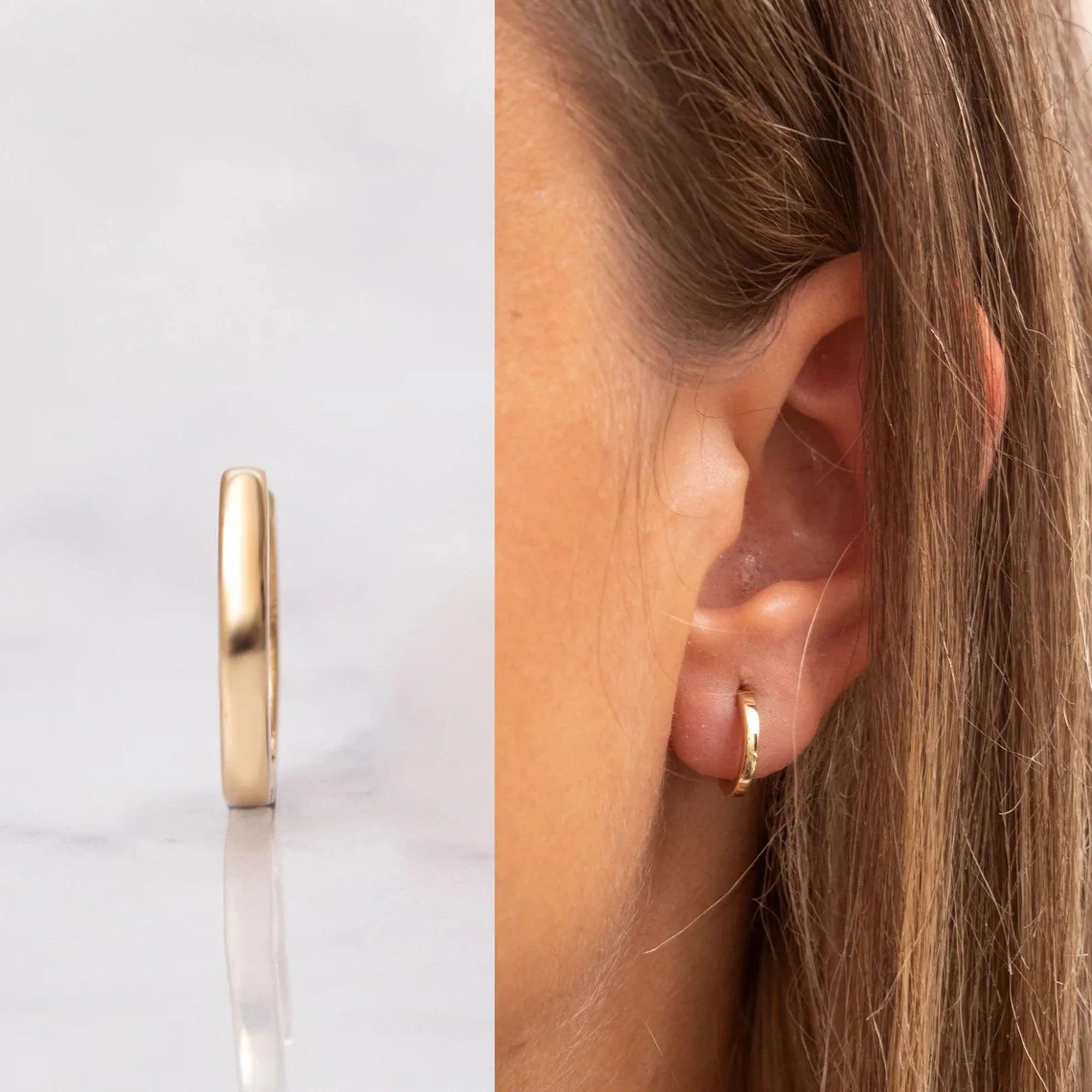 Elegant 14K & 18K Solid Gold Huggie Hoop Earrings - Perfect Everyday Gift for Mom.