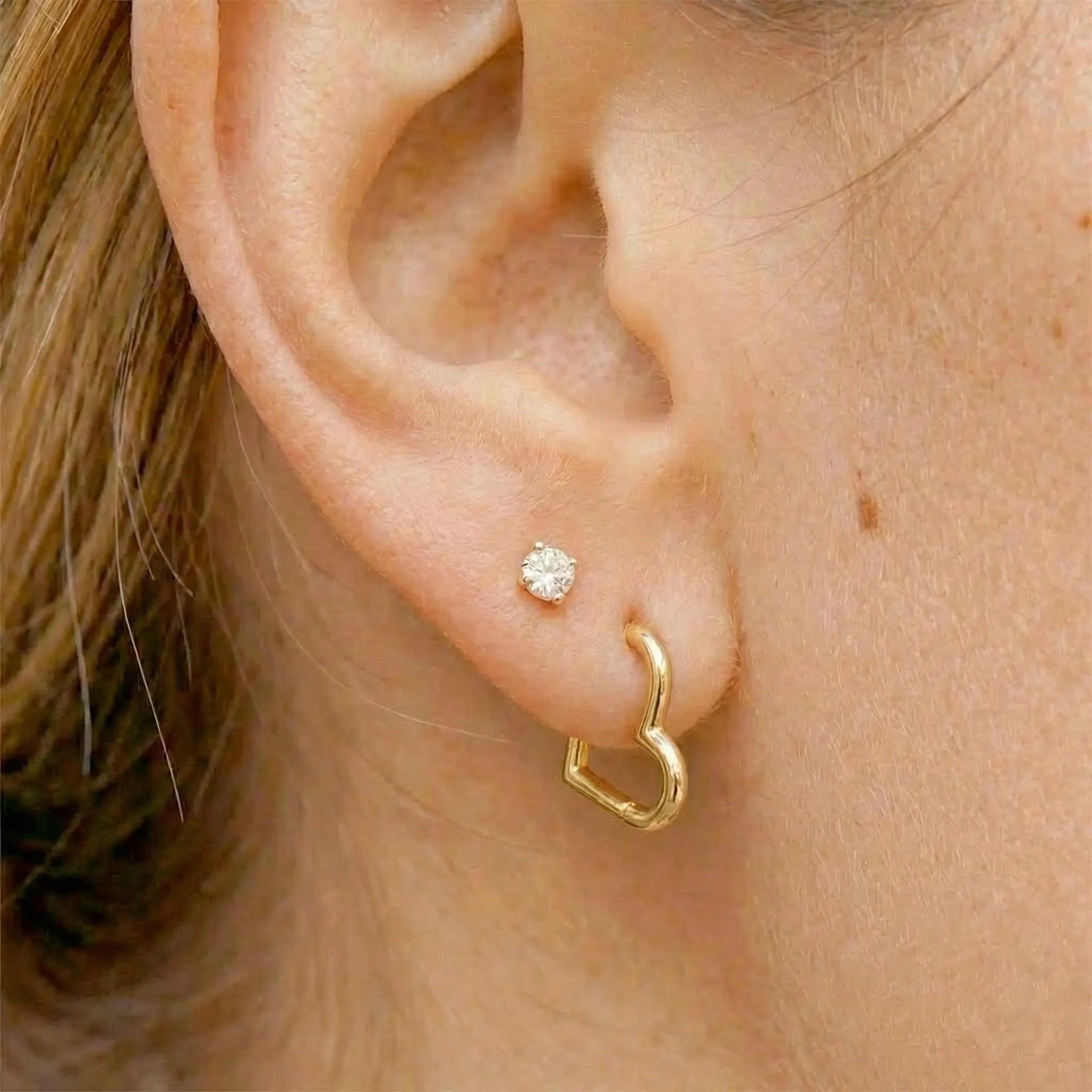 Gold Heart Huggie Earrings - Gold Heart Hoop Earrings - 18K Gold Vermeil -Minimalist Valentine Jewelry - Demi-Fine Mother'S Day Gift