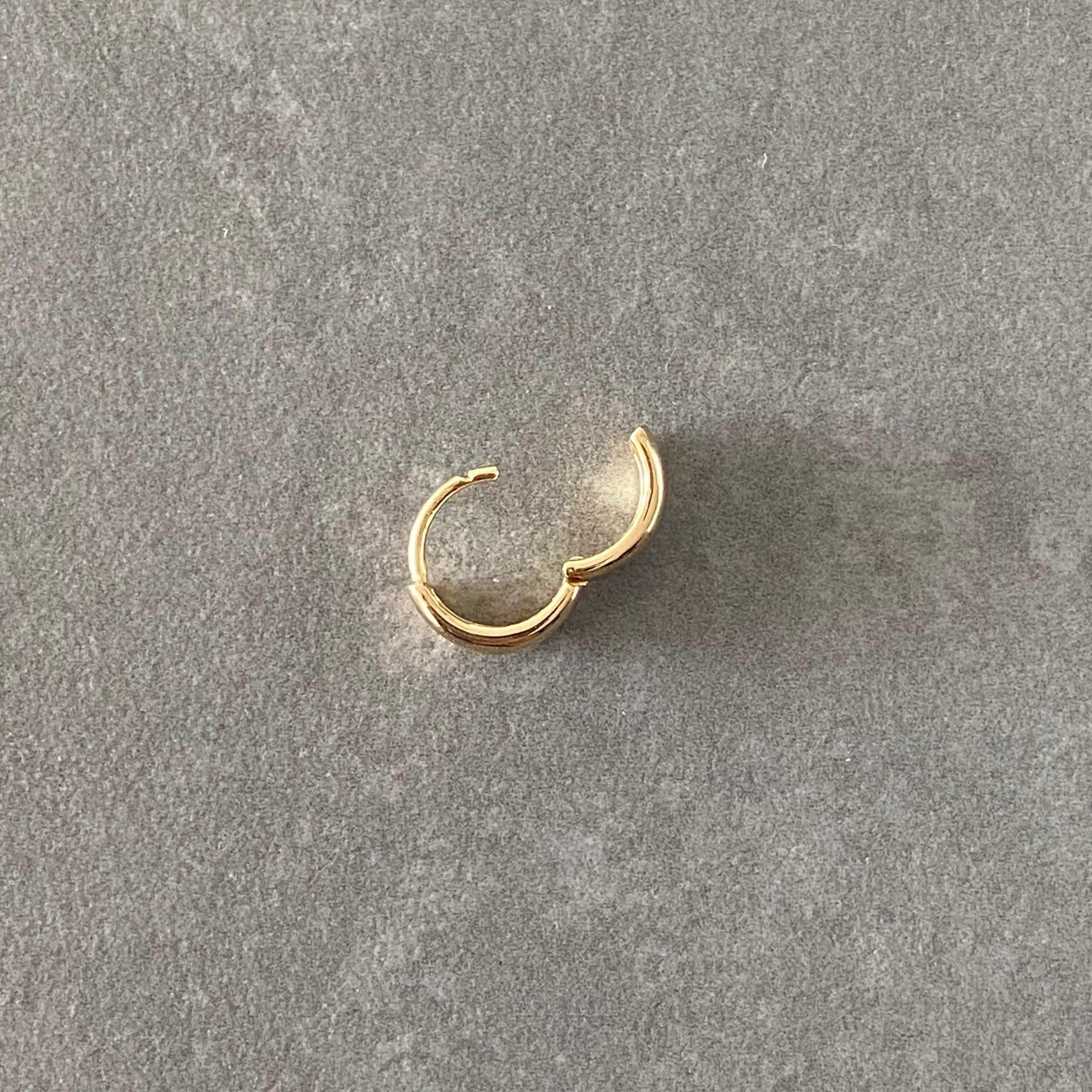 Stunning 14K Solid Gold Chunky Huggie Earrings - Fashionable 11mm Hinged Gold Hoops.