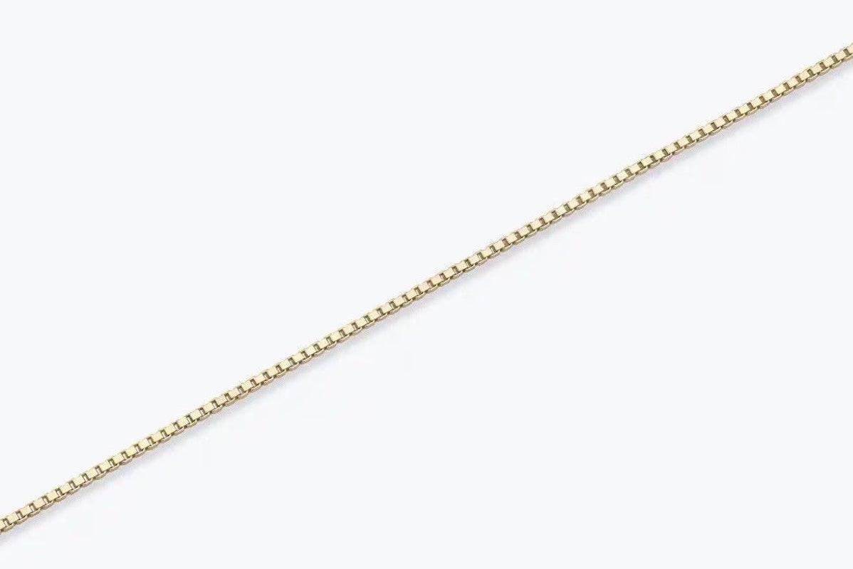 Dainty 9ct Solid Gold Box Chain Bracelet - Everyday Minimalist Elegance for Women.