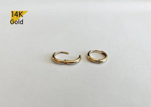 Stunning 14K Solid Gold Minimalist Hoop Earrings - Elegant and Versatile, Available as Single or Pair.