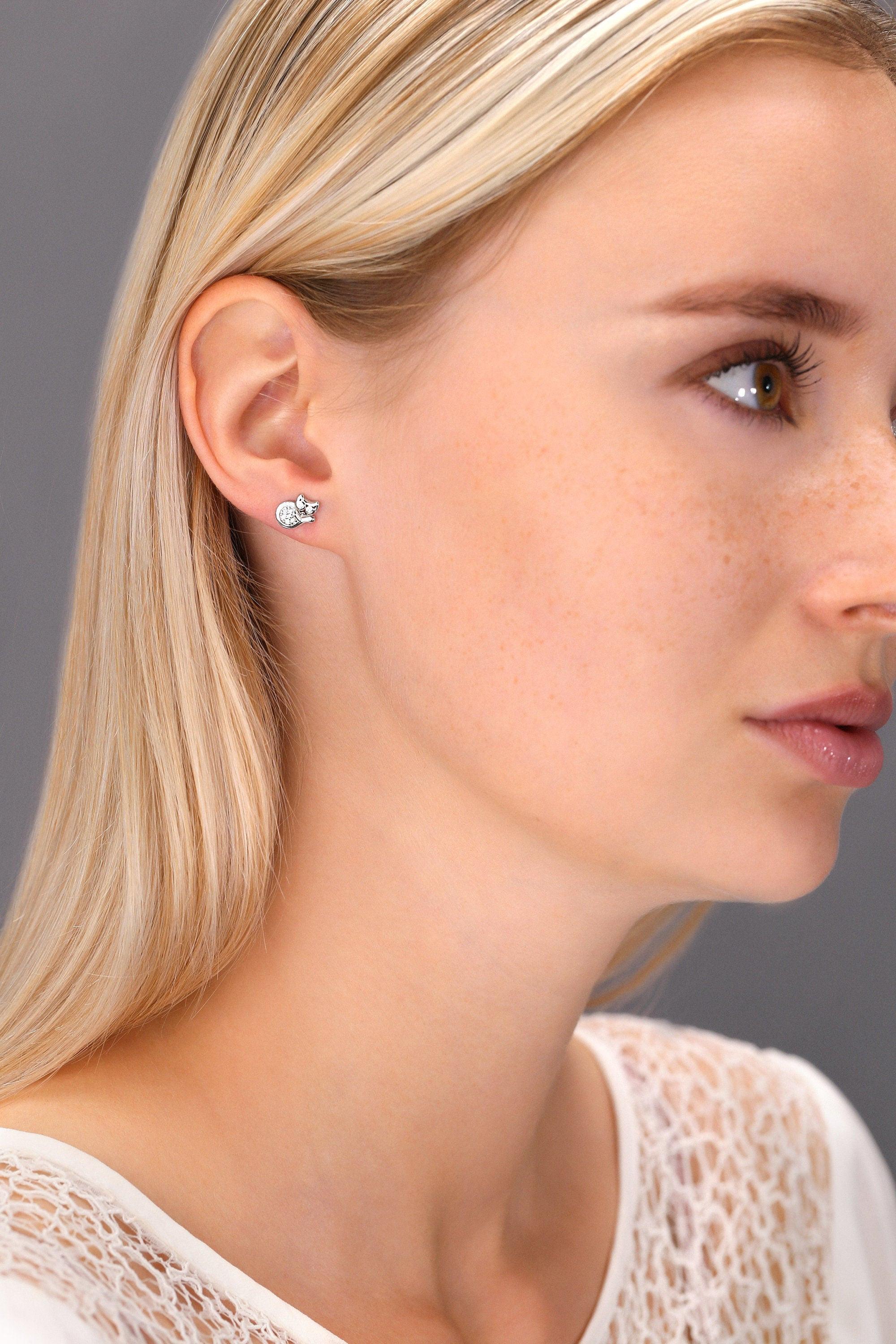 Elegant CZ Cat Stud Earrings in Premium Sterling Silver.