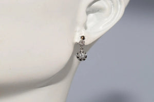 Antique Circa 1920S 18K Gold Art Deco Natural Diamond Decorated Earring