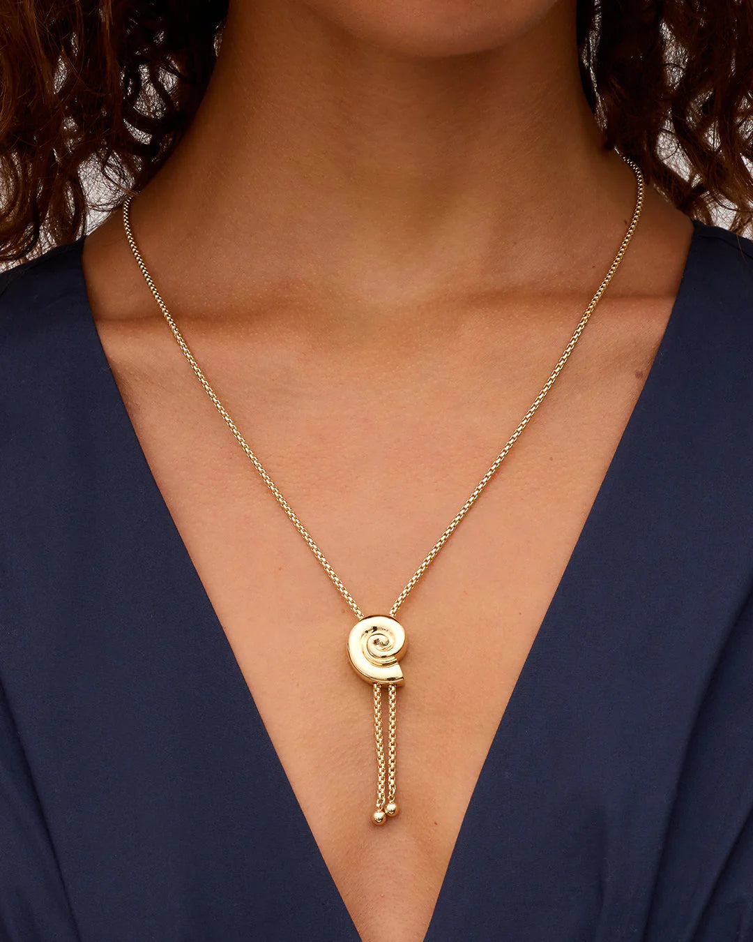 Nautilus Bolo Necklace NikNenz™ Premium Gold & Diamonds