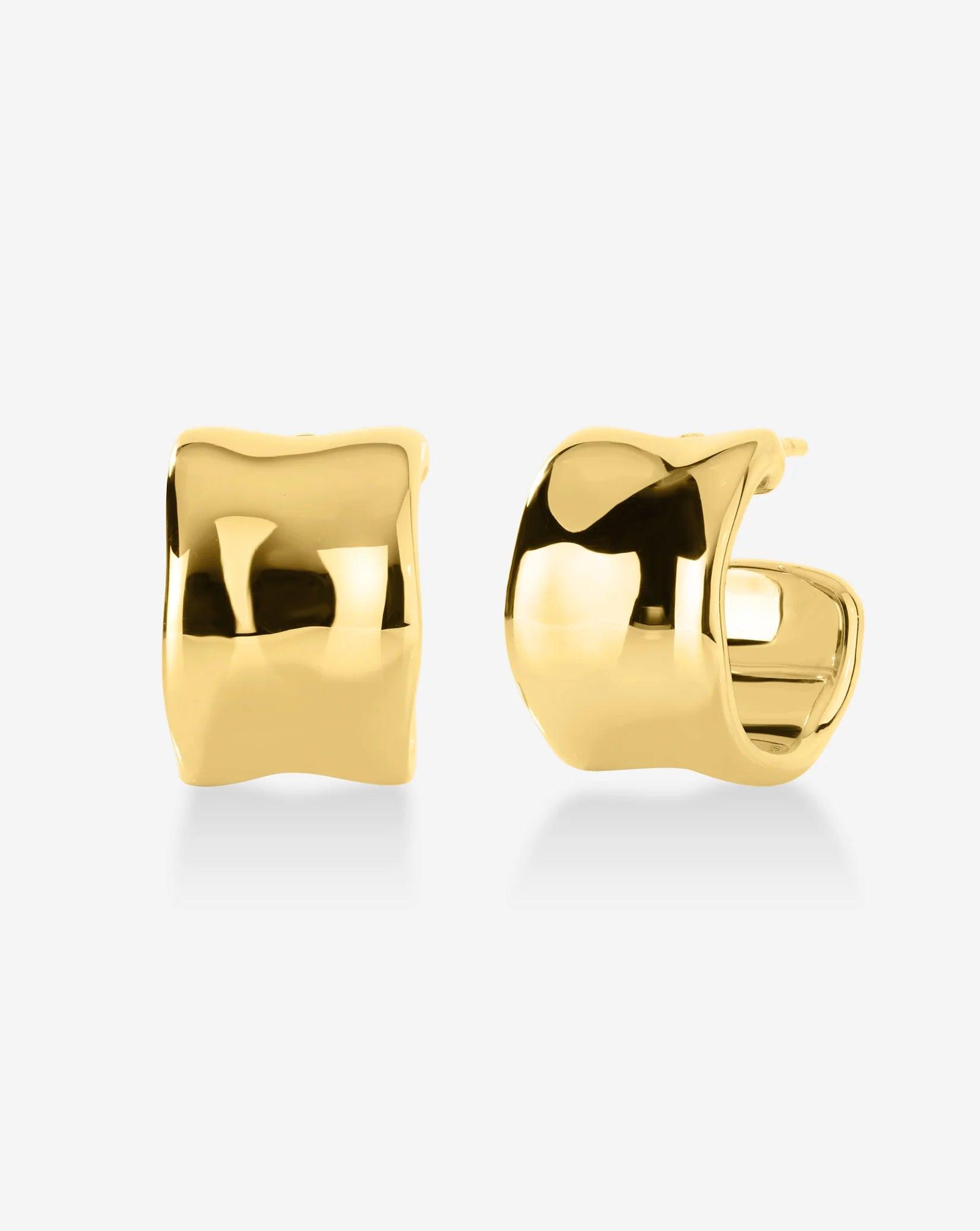 Elegant Liquid Gold Earrings – Elevate Your Style.
