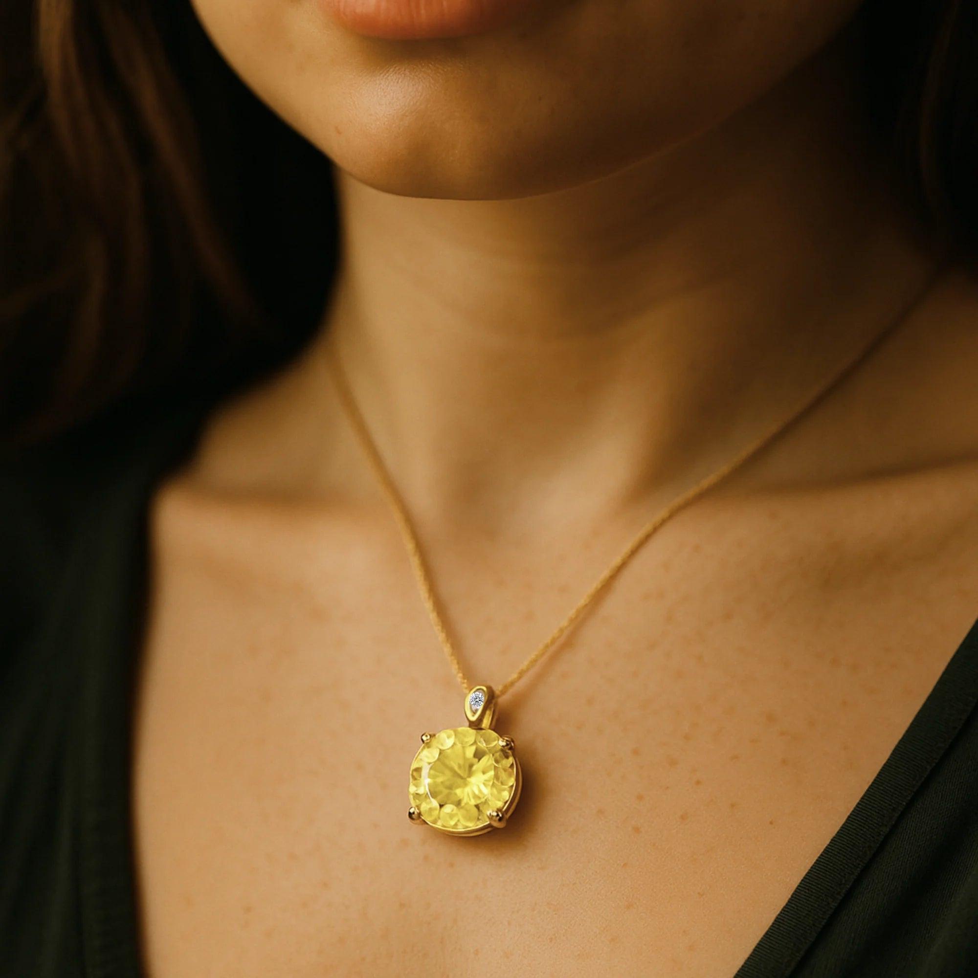 Stunning 14K Gold Yellow Topaz and Diamond Pendant Necklace.