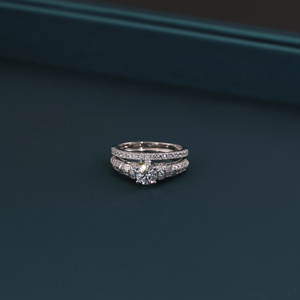 Stunning 2 Carat Round Brilliant-Cut CZ Engagement Ring Set in 925 Sterling Silver – Elegant Two-Tier Stackable Design for Proposals & Anniversaries.