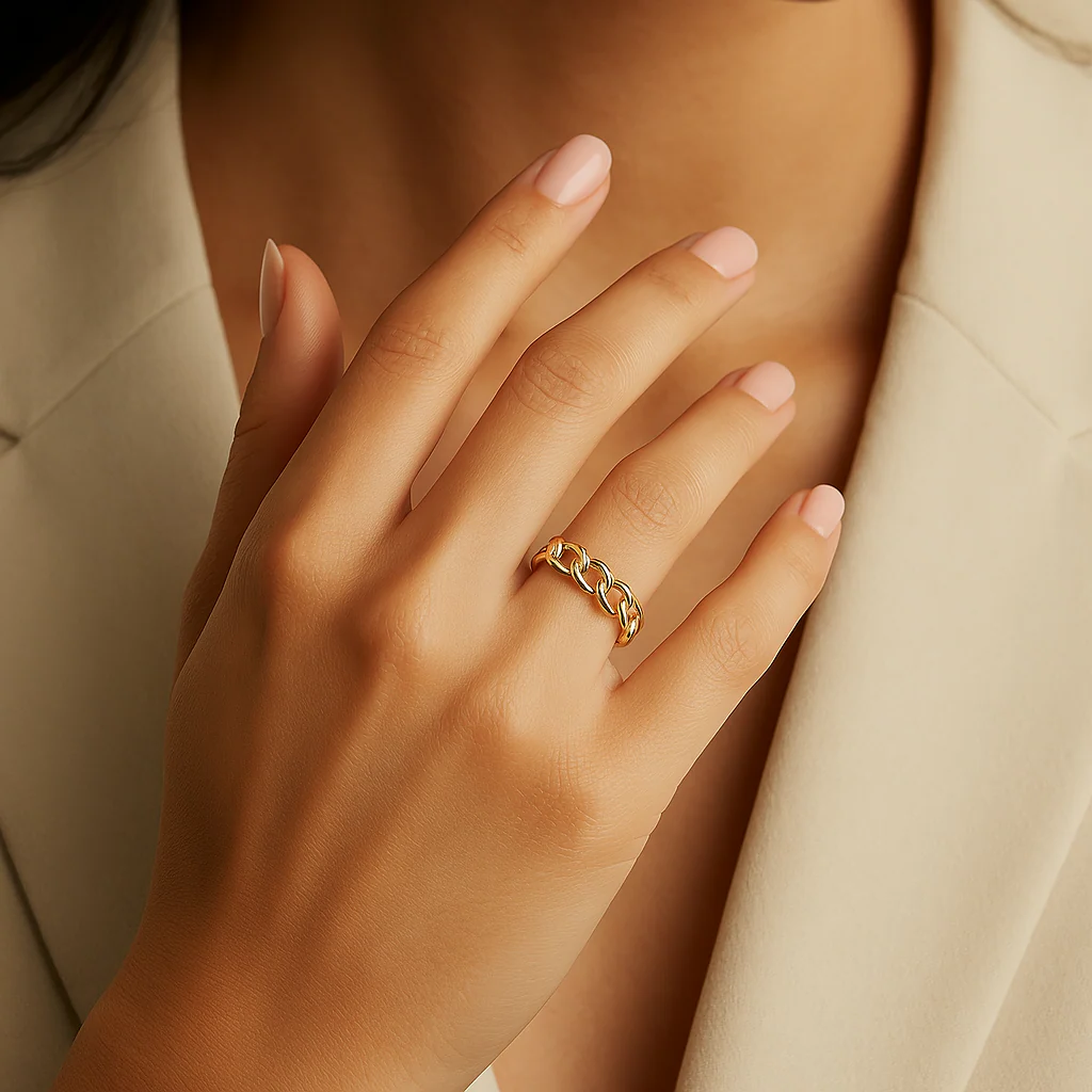 Bold 14K Gold Cuban Chain Ring – Luxurious Chunky Link Design, Perfect Gift for Birthdays and Everyday Elegance.