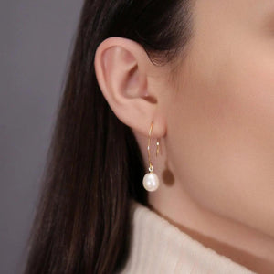 Elegant 14K Gold Handmade Freshwater Pearl Easy Italian Hook Earrings.