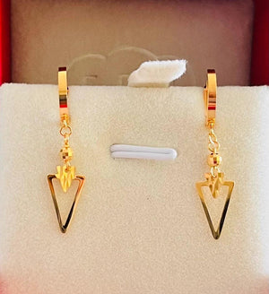 Elegant 22K Solid Gold Sphere Earrings - Exquisite 22Ct Gold Drop Design.