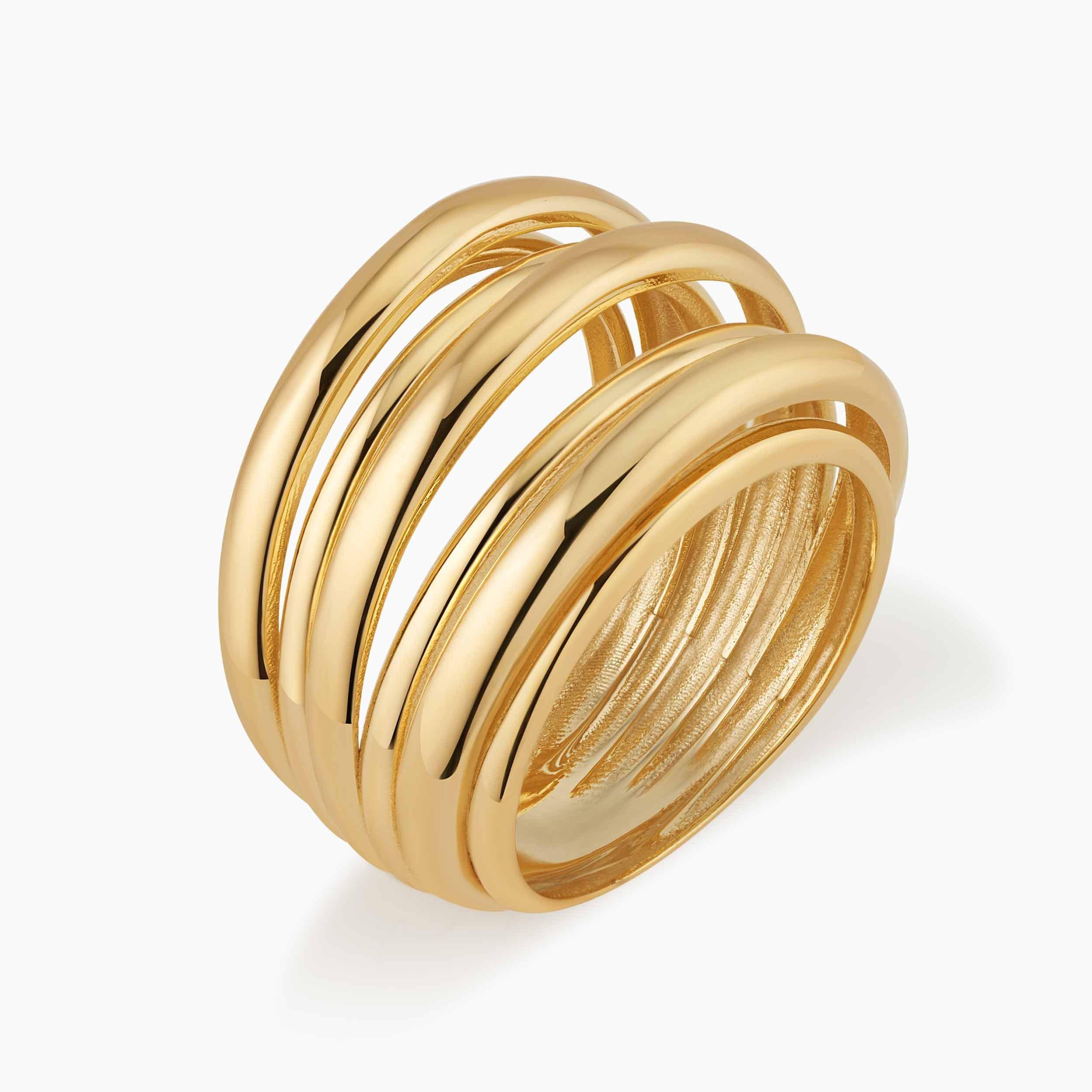 Serenity Ring: Embrace Tranquility and Elegance.