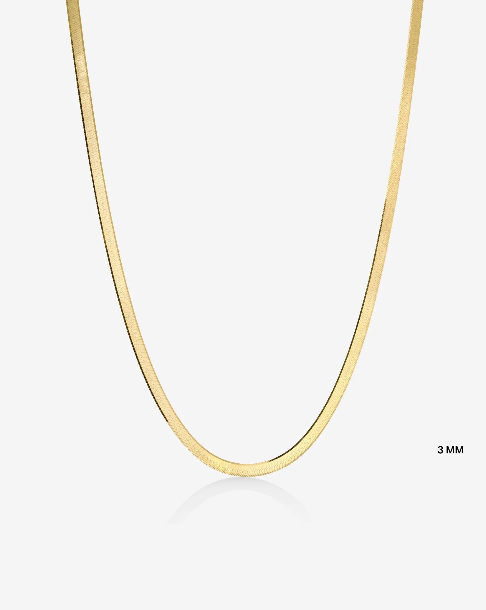 Stunning Herringbone Chain Necklace for Effortless Elegance.