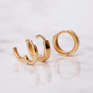 Elegant 14K & 18K Solid Gold Huggie Hoop Earrings - Perfect Everyday Gift for Mom.