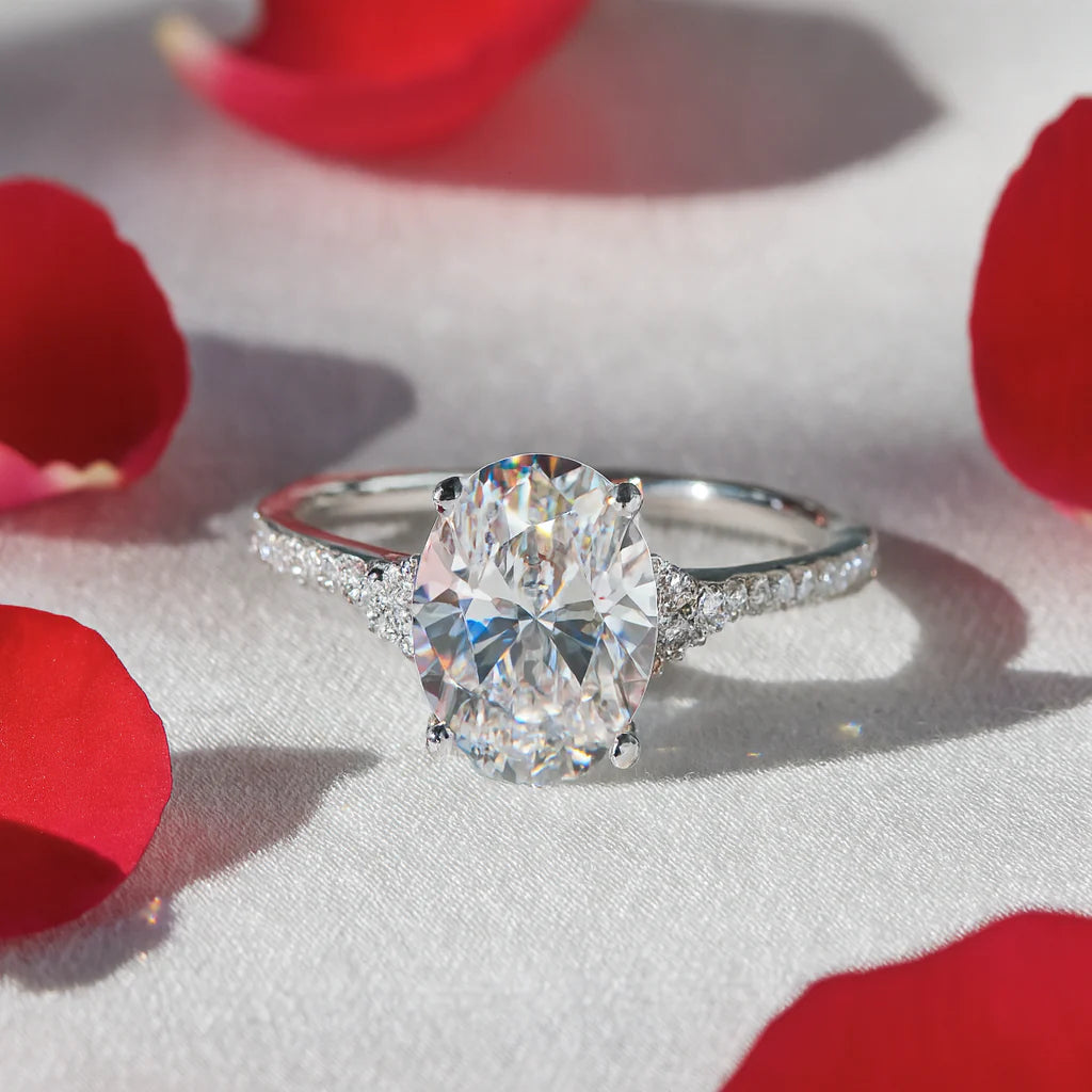 14K White Gold Oval-Shaped Solitaire 1.5 Carat Engagement Ring with Side Stones