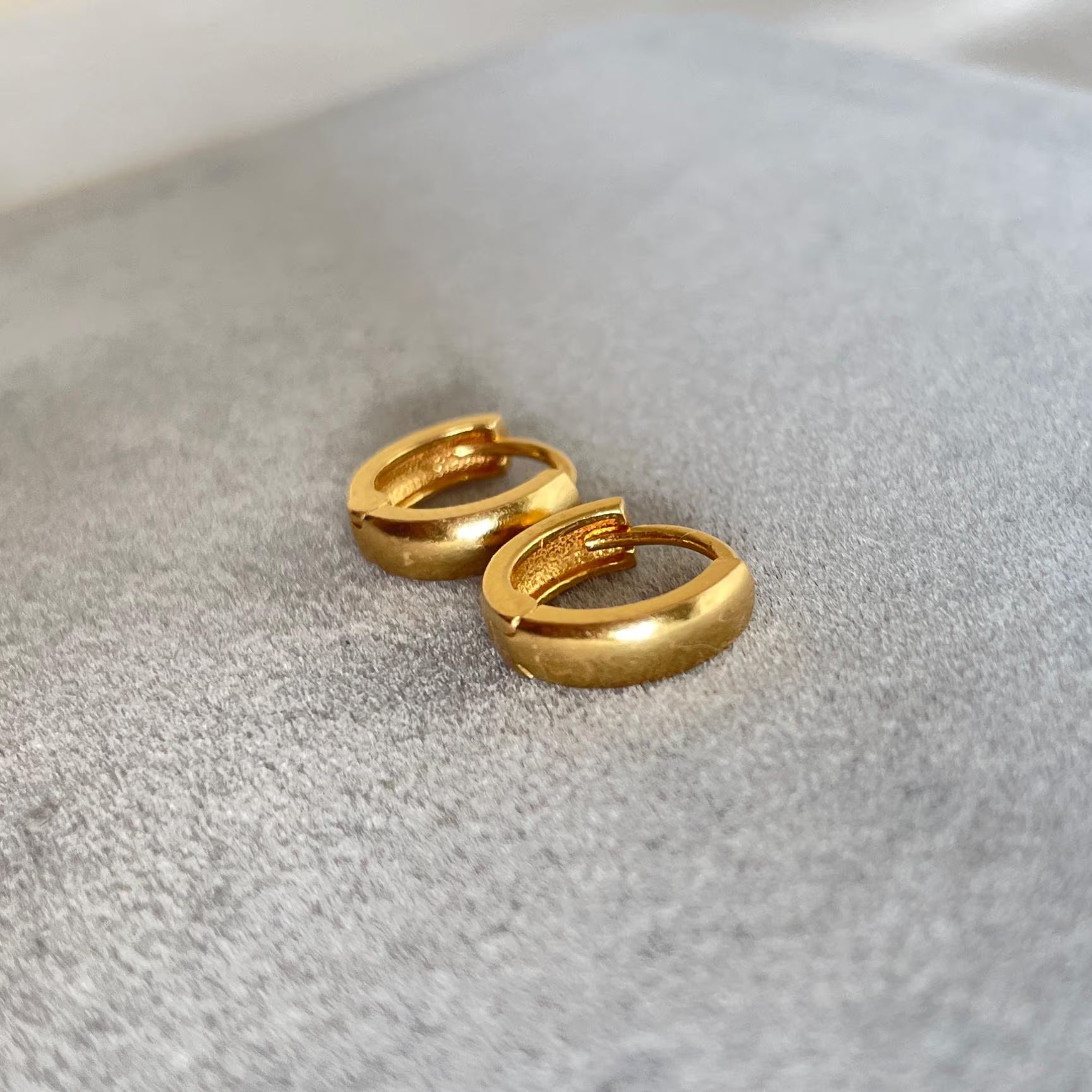 22K Gold Hoop Earrings - 916 Pure Gold (Size 8 Mm) 916 Gold Hoop/Pure Gold 2.56G