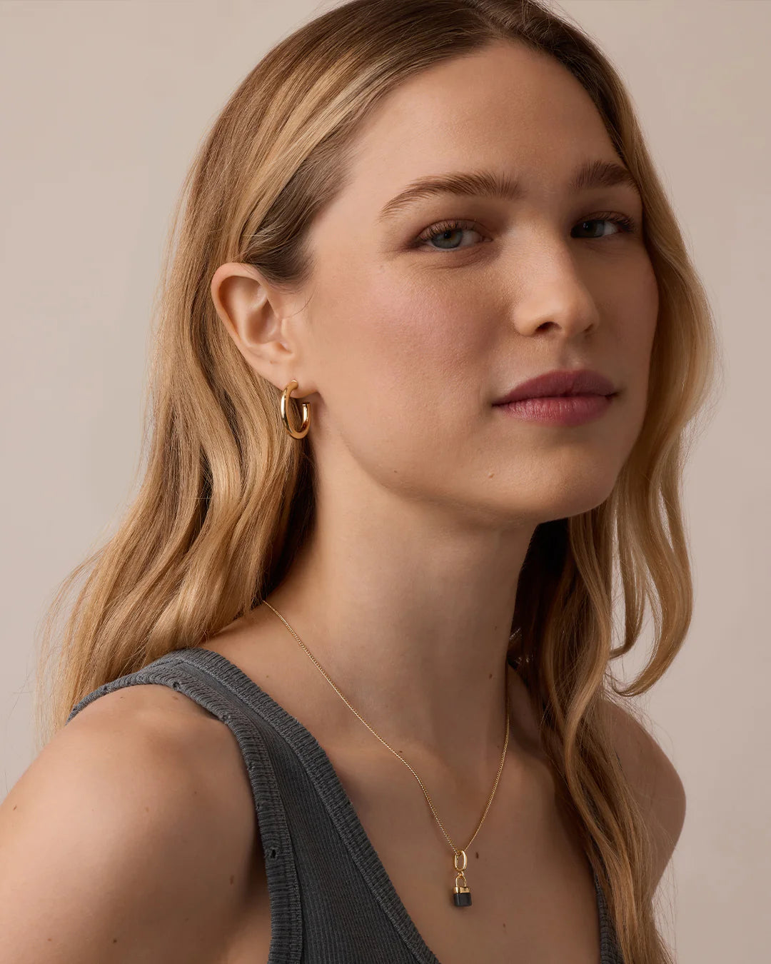 Carter Small Hoops