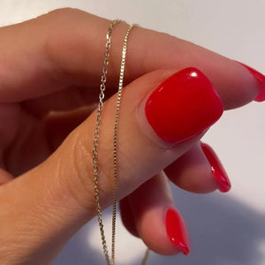 Dainty 9ct Solid Gold Box Chain Bracelet - Everyday Minimalist Elegance for Women.