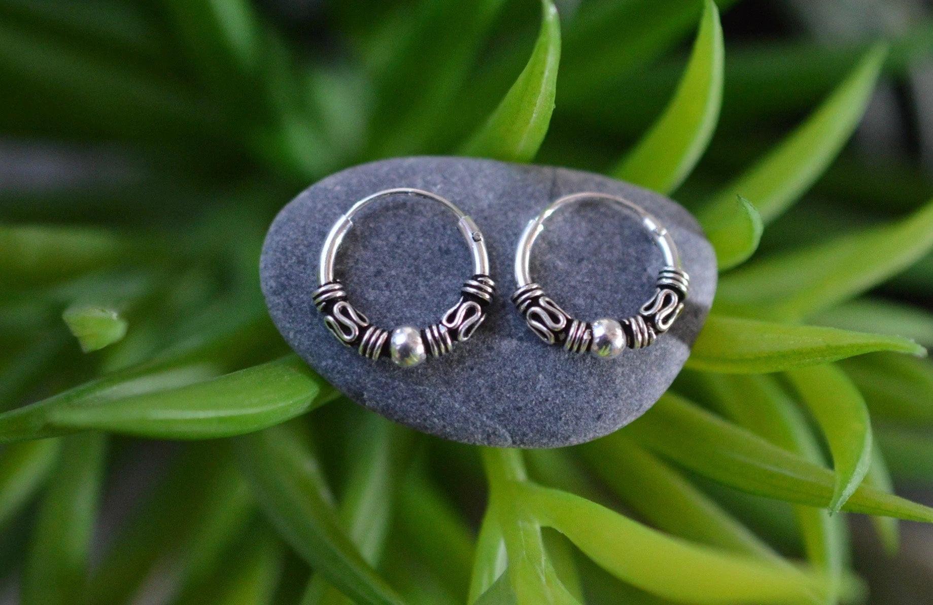 Elegant 925 Sterling Silver Bali Ball Hoop Sleeper Earrings - Available in Multiple Sizes (10-20 MM).