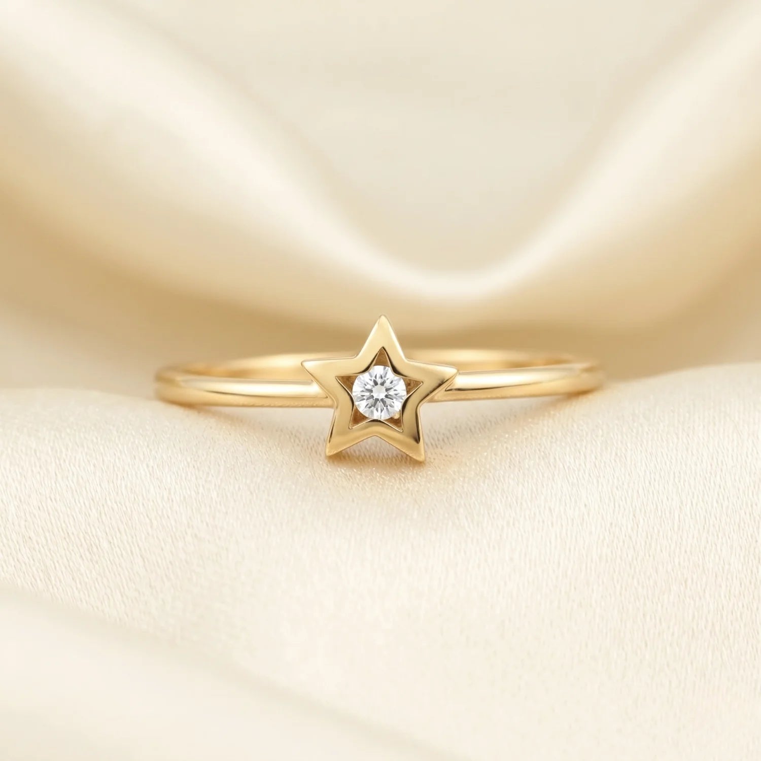 10K Yellow Gold Dainty Star Ring