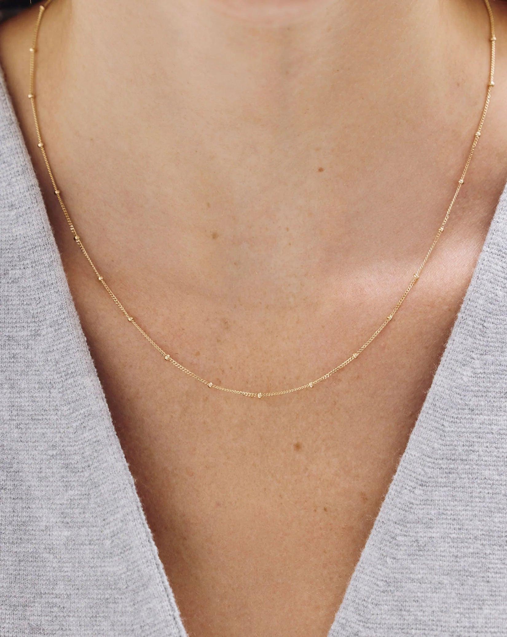 Stunning Saturn Chain Necklace - Elevate Your Style!.