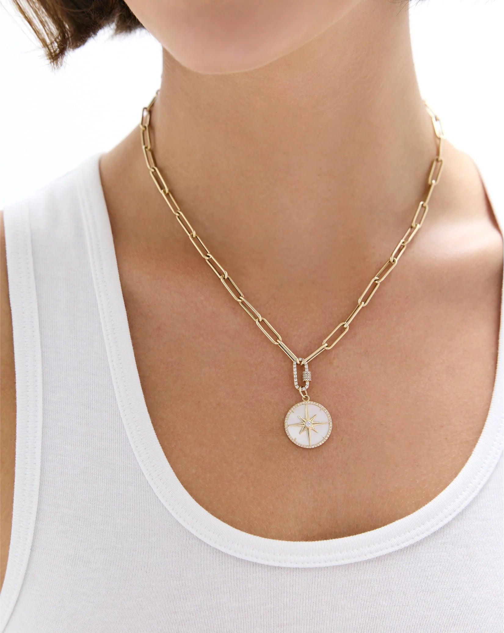 Elegant Split Chain Necklace - A Statement Accessory for Every Occasion.