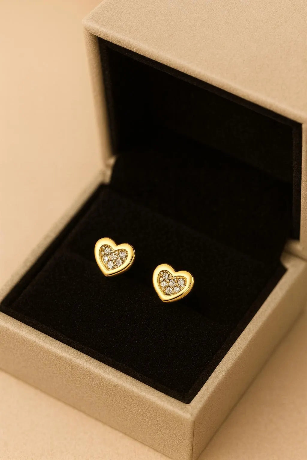 9Ct Gold Stud Earrings Heart Design 8 Mm Pair in Luxury Gift Box